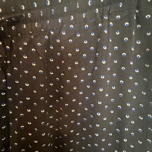 TALBOT’S LARGE PETITE PRINTED BLACK w/BLUE AND WHITE DESIGN PANTS.   100% RAYON - Picture 5 of 7